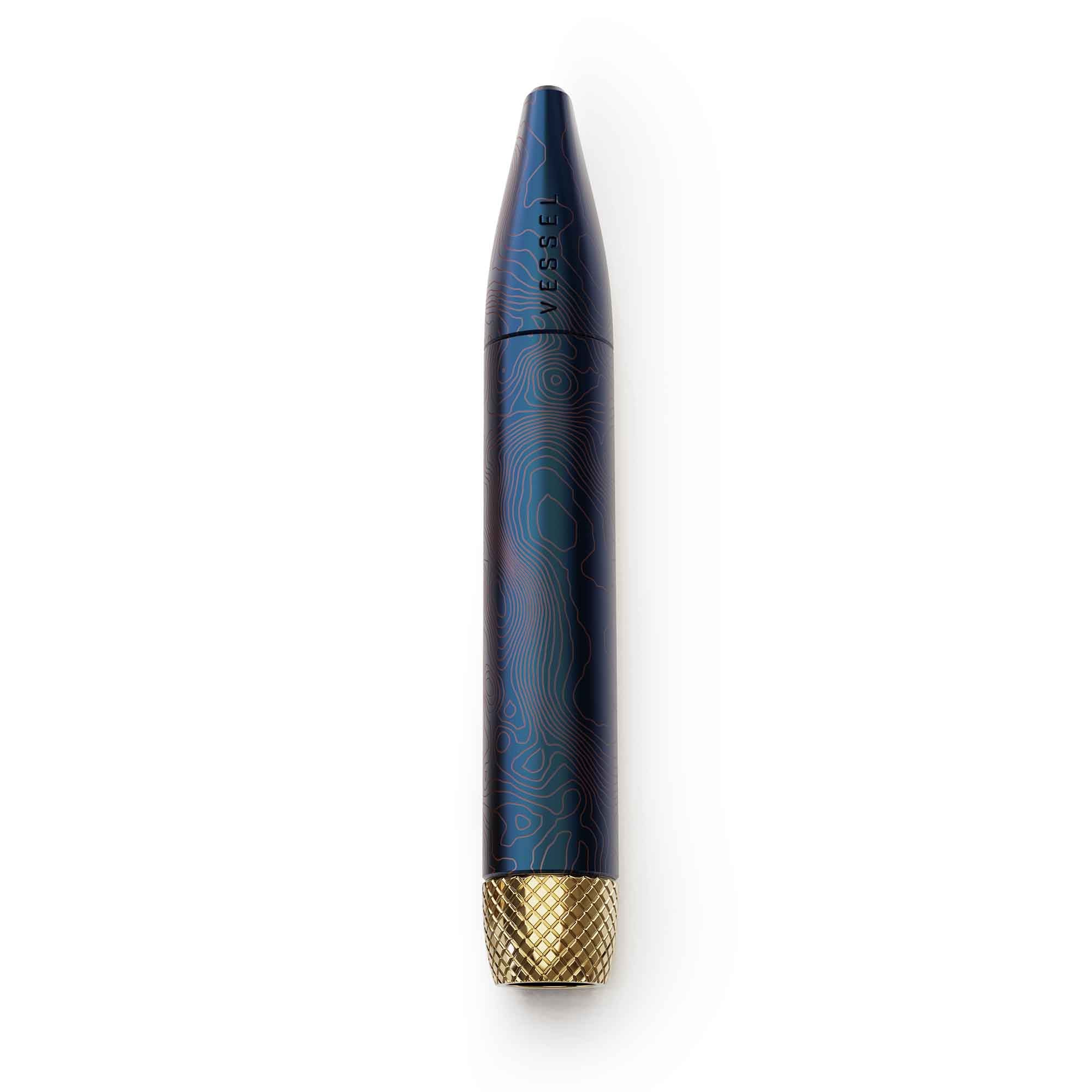 Vaper en azul con detalles dorados